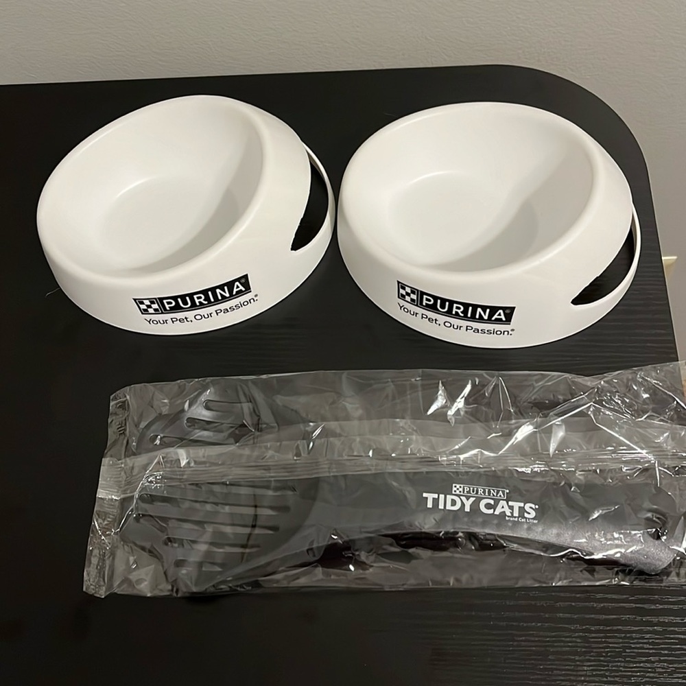 Purina Tidy Cats poop scooper & 2 food/water bowls NEW